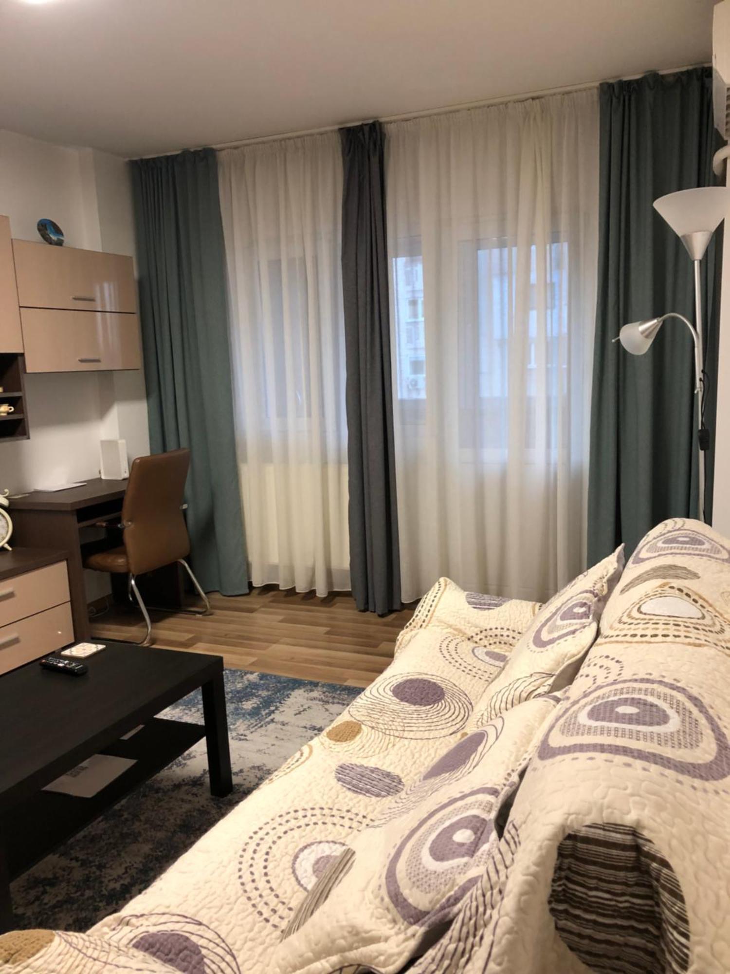 Adrian Home Mega Ploieşti Eksteriør bilde
